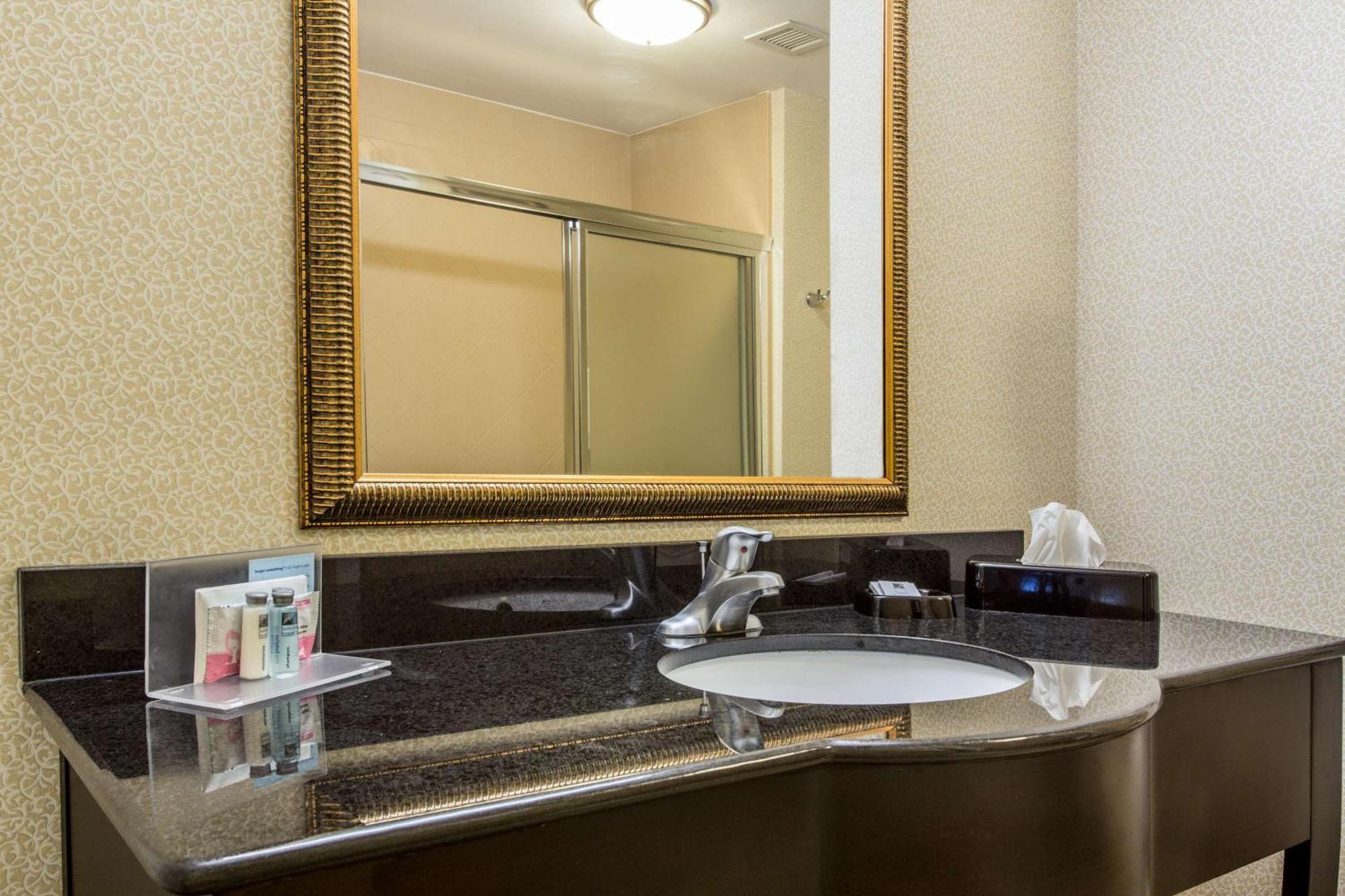 Hampton Inn Clearfield Exterior photo